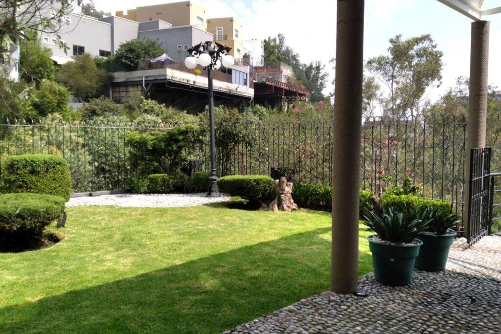 Hermoso Departamento En Bosques De Las Lomas Dos Habitaciones Cidade do México Exterior foto